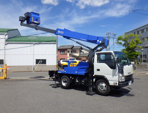 高所作業車　作業高さ12.1ｍ　作業床積載荷重200kg　175hv