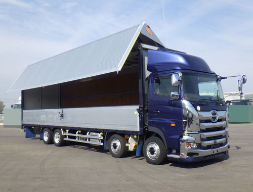 4軸低床　10ｍボデー　ショートキャブ　内高2,730　後輪エアサス